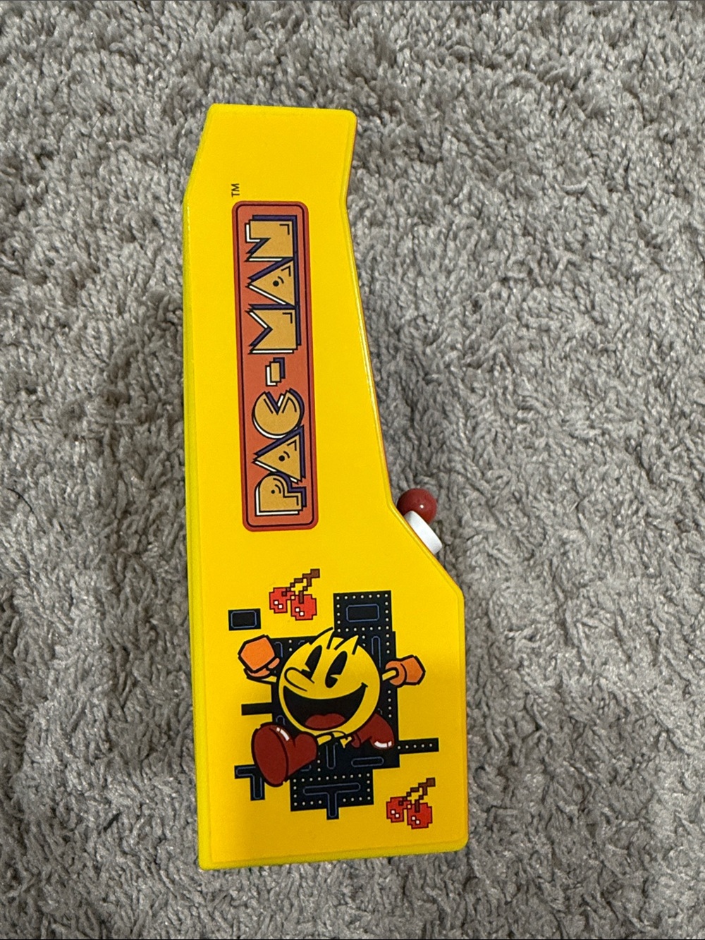 Mini PAC-Man Arcade Handheld Console - Picture 4 of 5